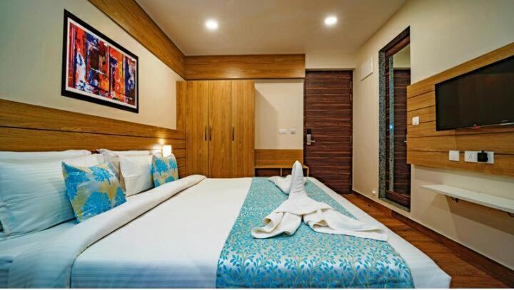 Hotel Wonder Cliff Udaipur Exterior photo