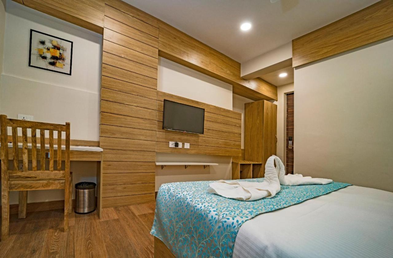 Hotel Wonder Cliff Udaipur Exterior photo